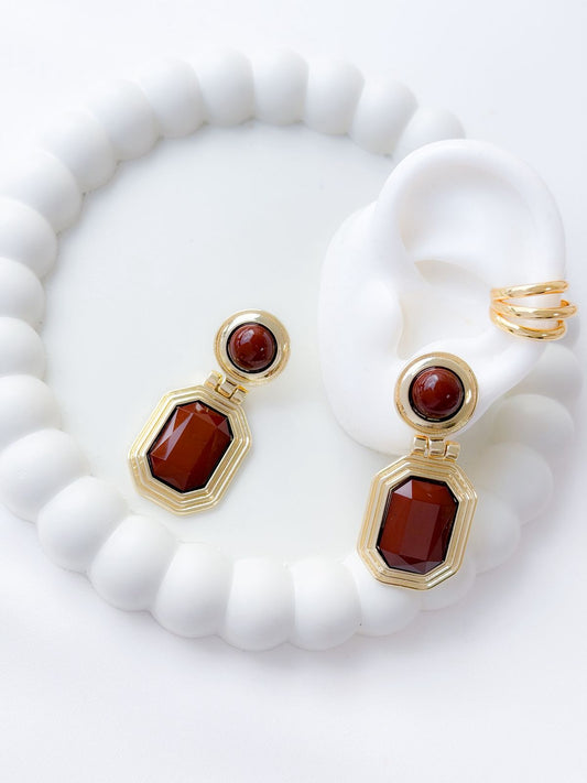 Arete y Collar Barend