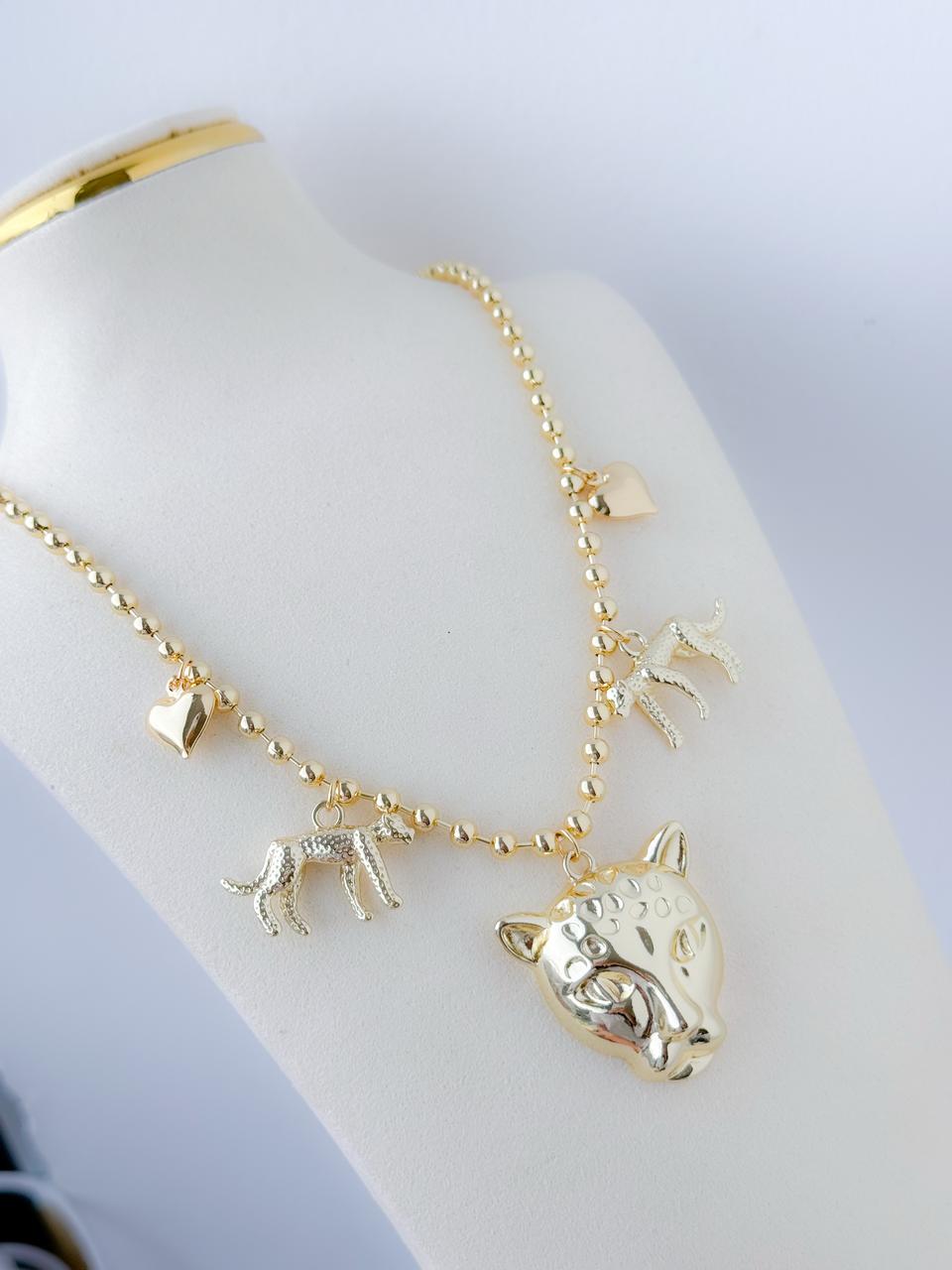 Collar Fahed