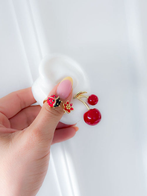 Anillo coccinelle