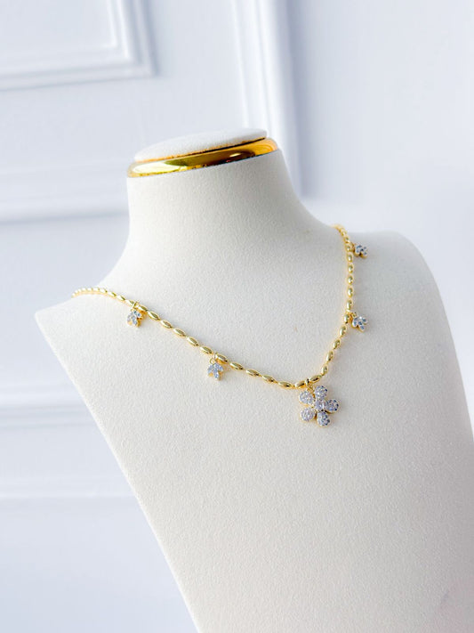 Collar Bidgeth