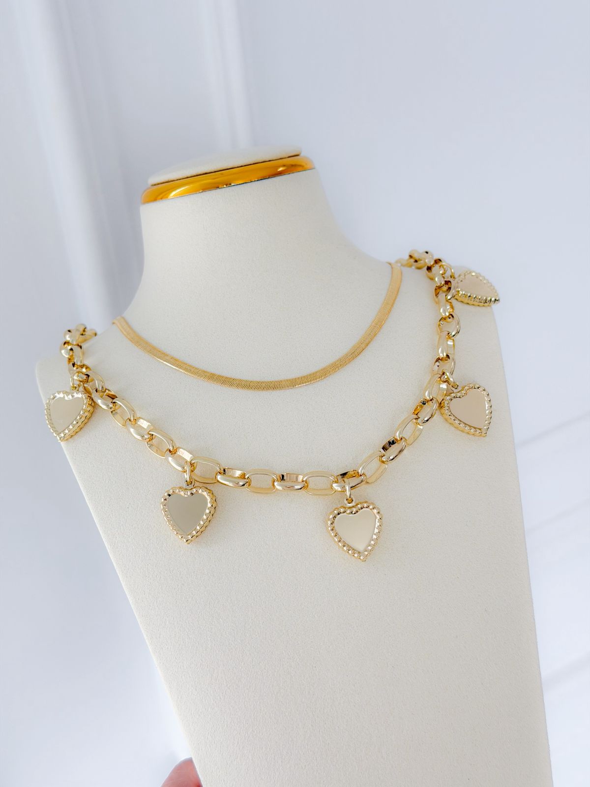 Collar Dominique
