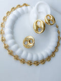 shines with gold