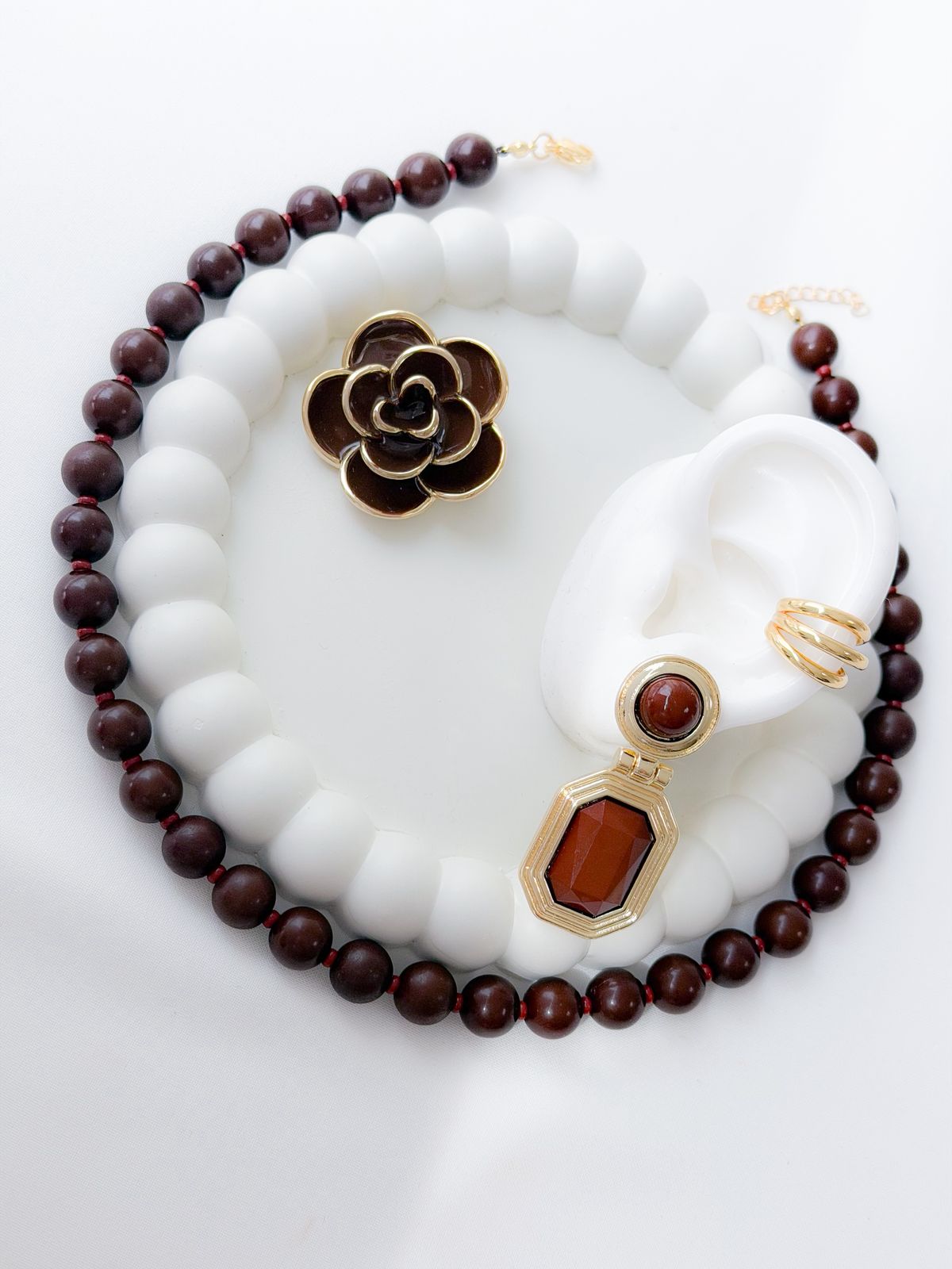 Arete y Collar Barend