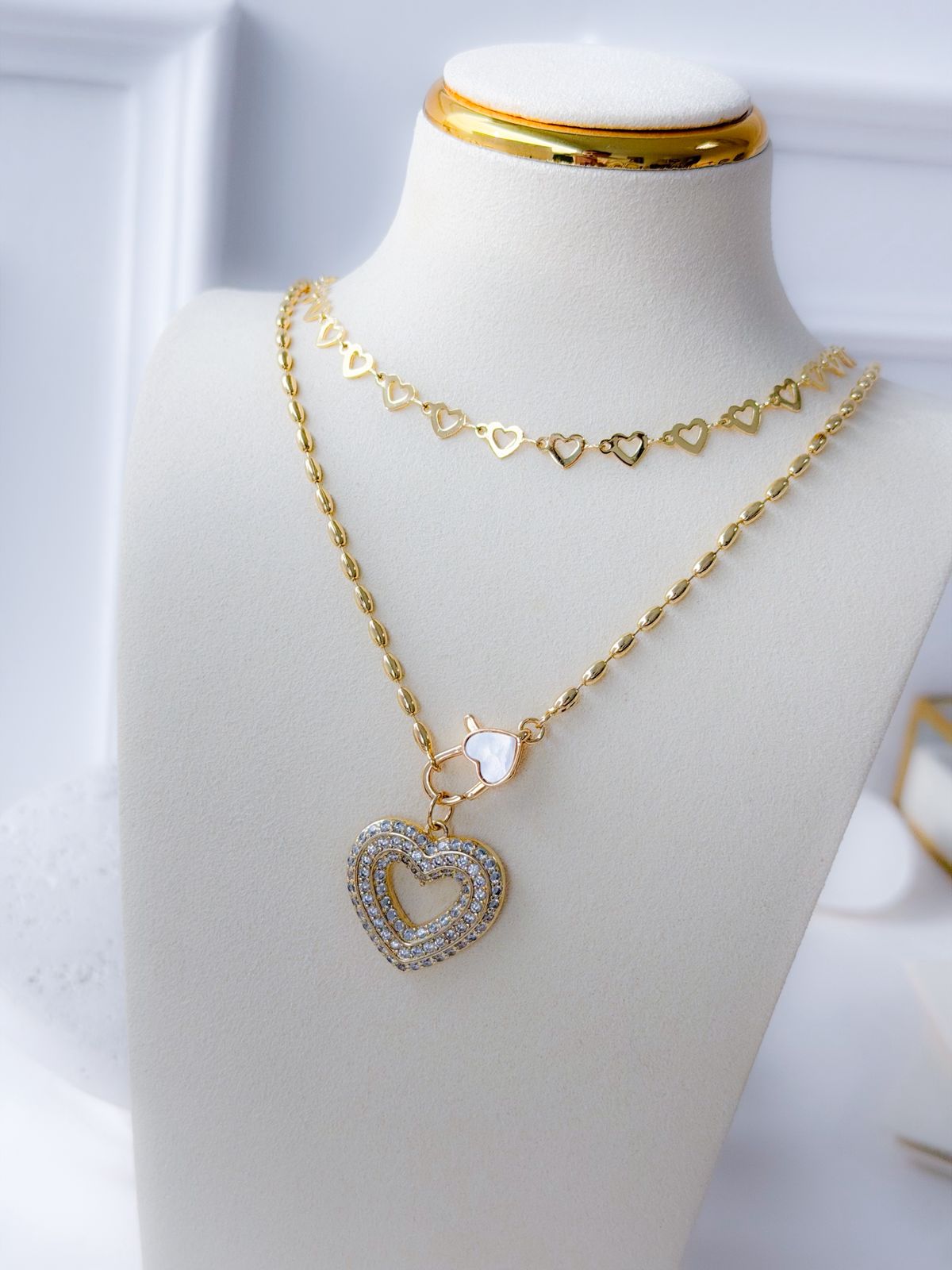 collar Mariam