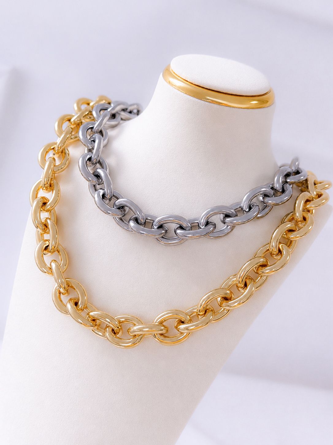 Collar Alessio