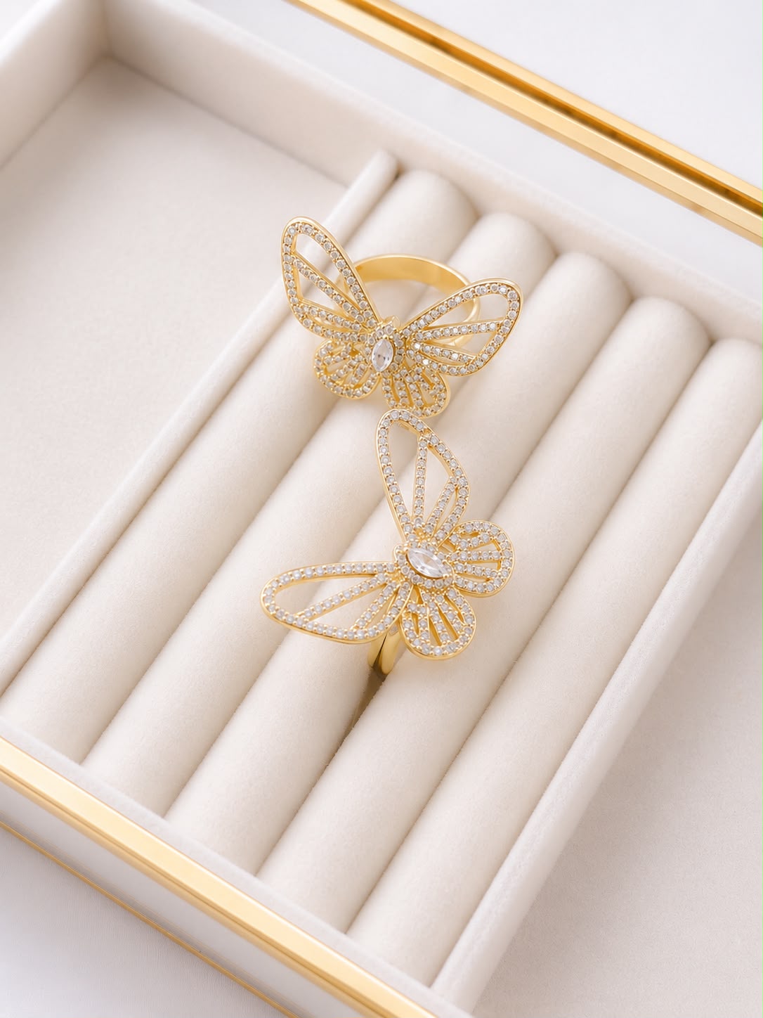 Anillo Raffaella
