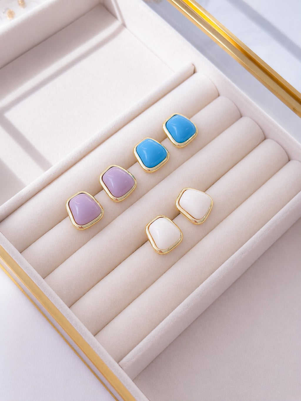 Aretes Raelyn