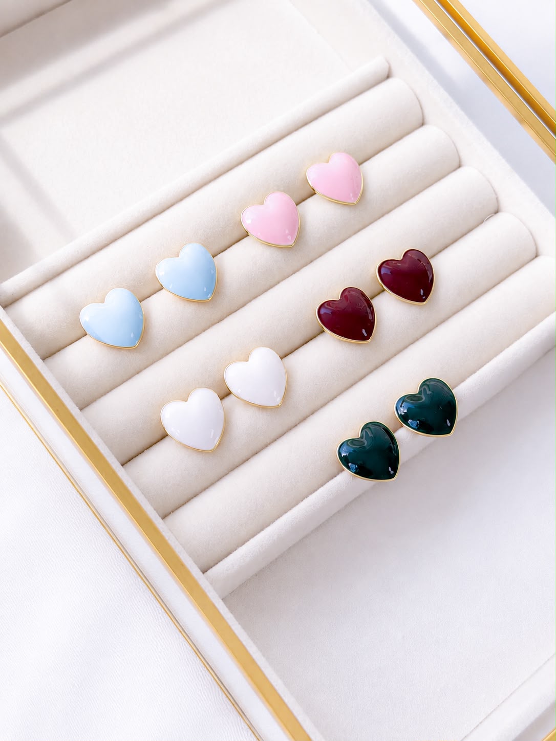 Aretes Macie