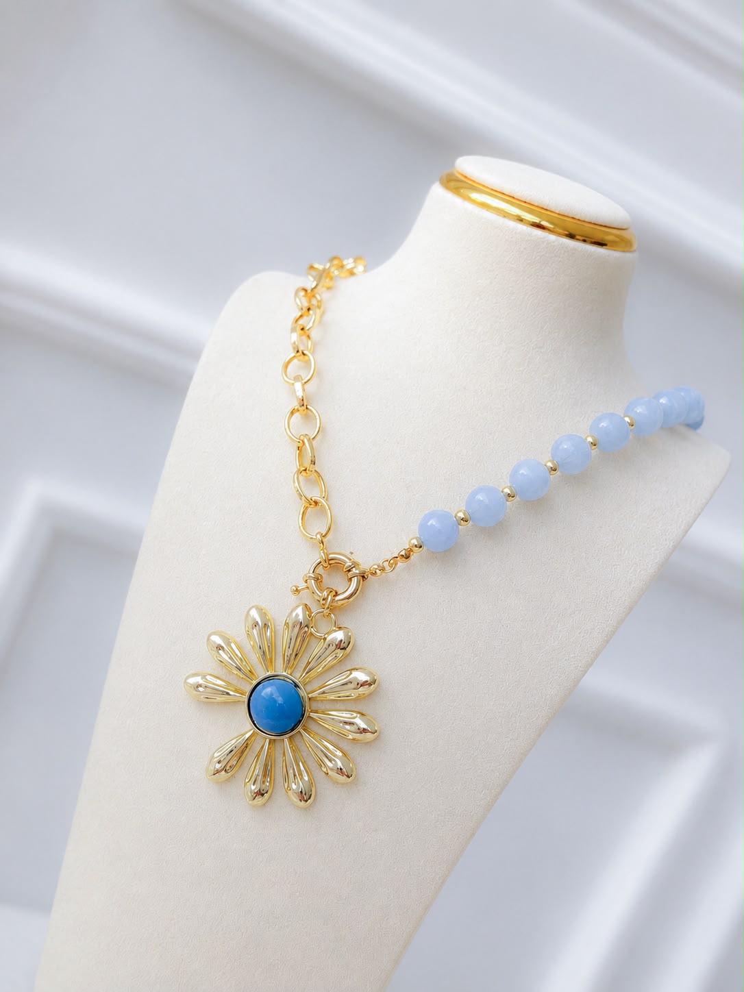 Collar Lesslie
