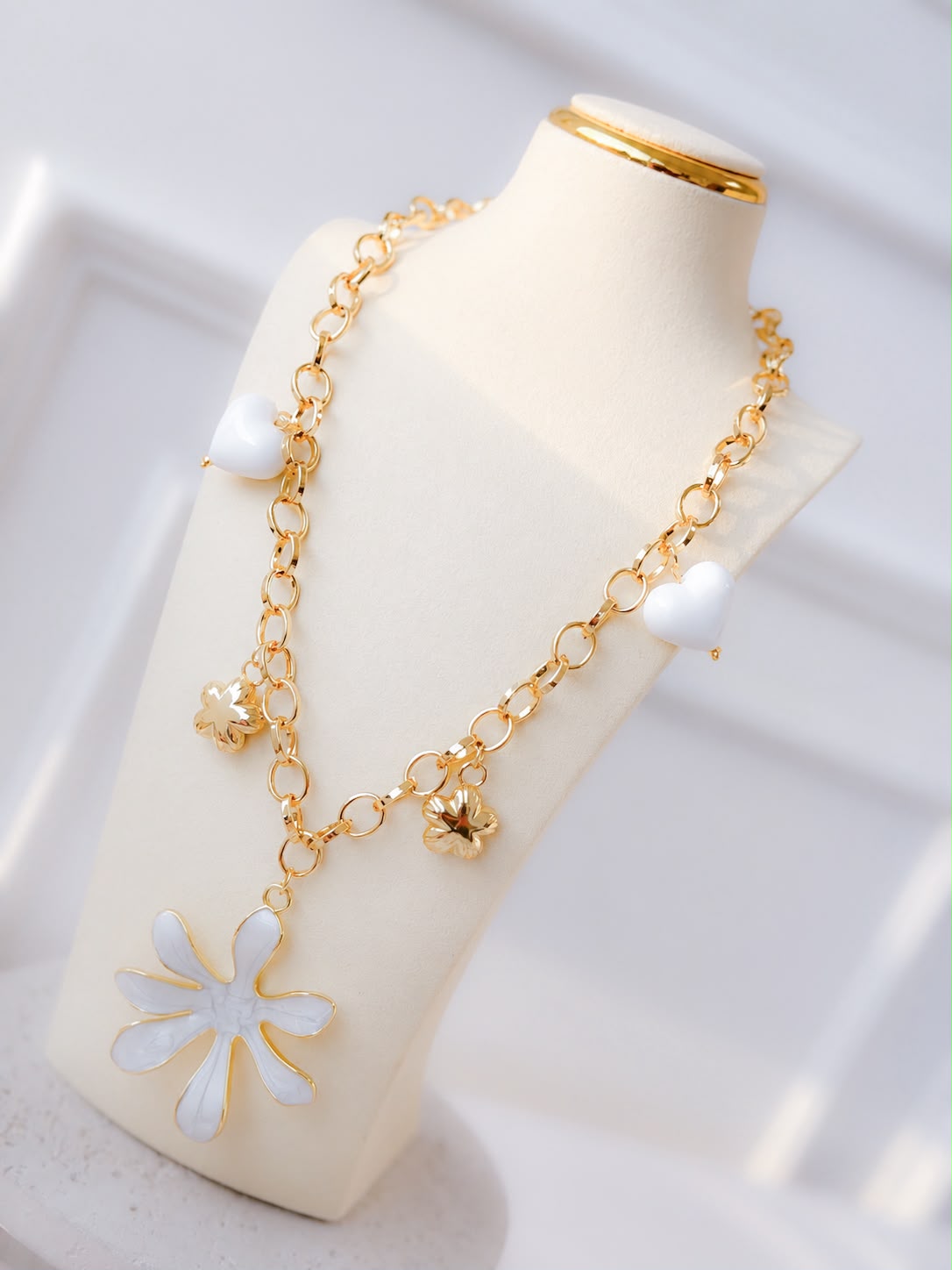 Collar Philippe