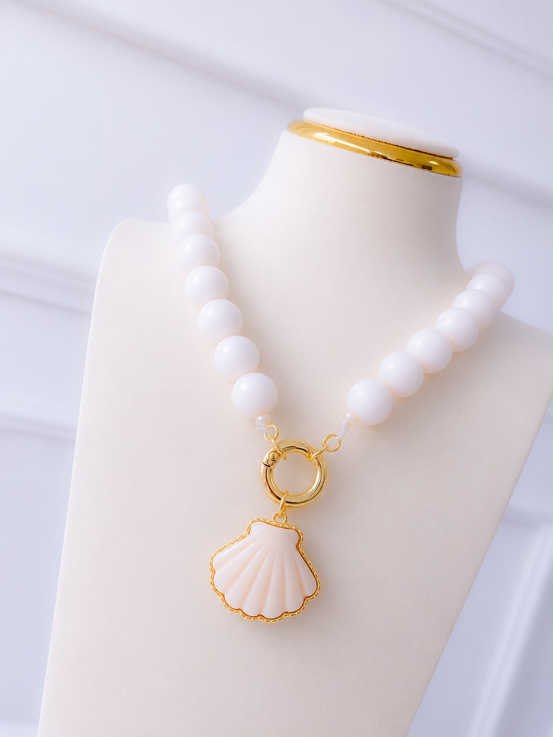 Collar Ornerly