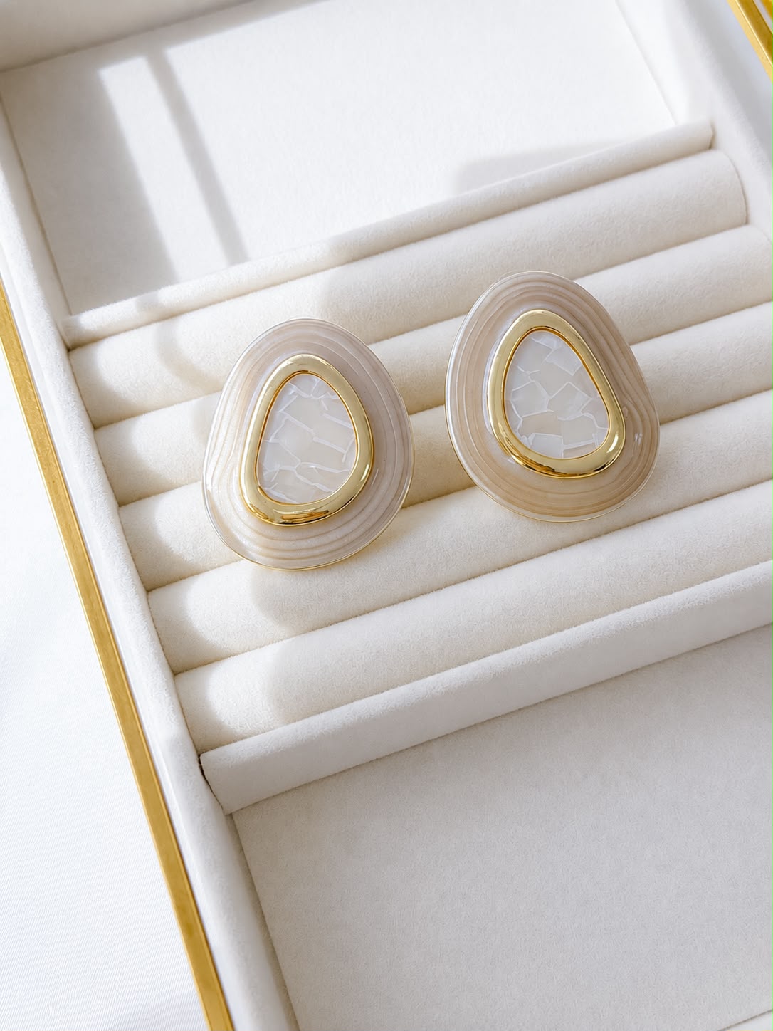 Aretes Cornen