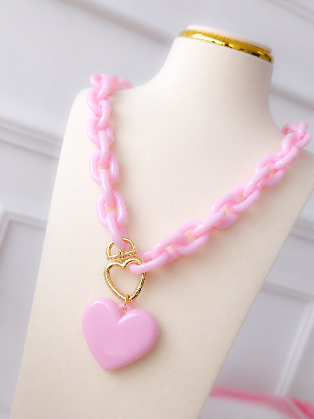 Collar Bethany