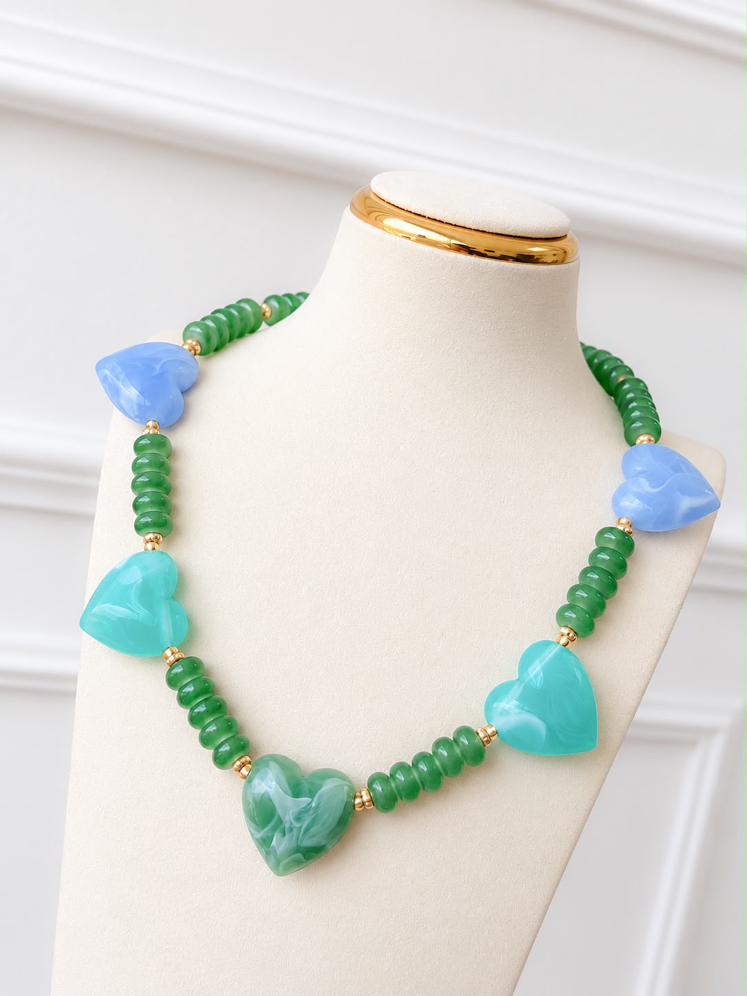 Collar Basilio