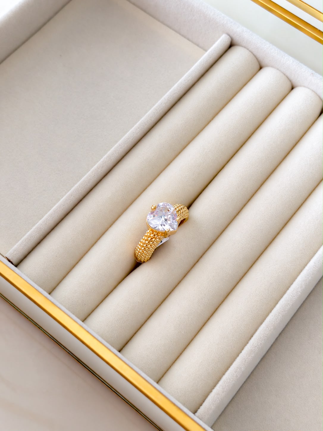 Anillo Eliza