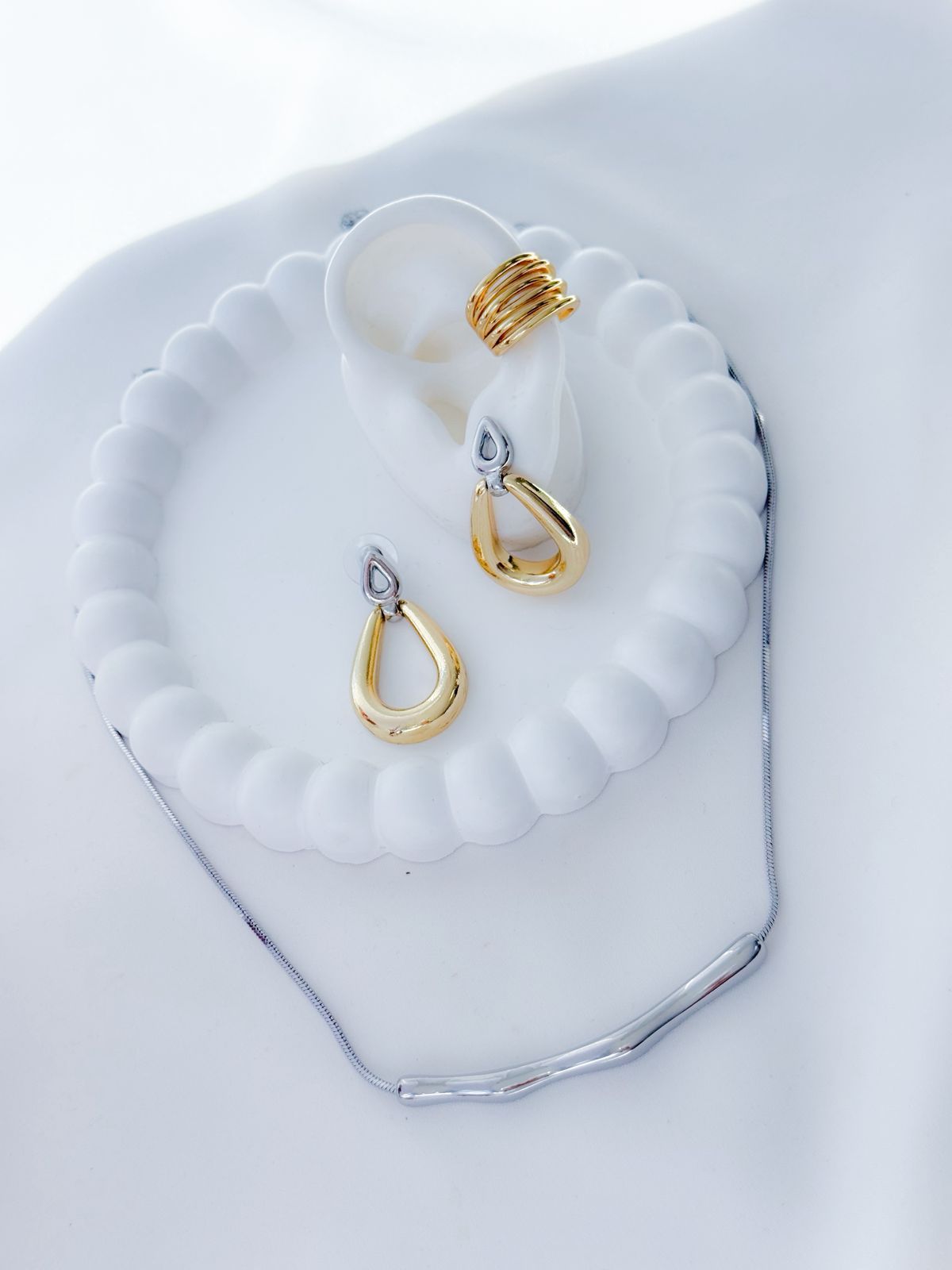 Collar y Arete Roux