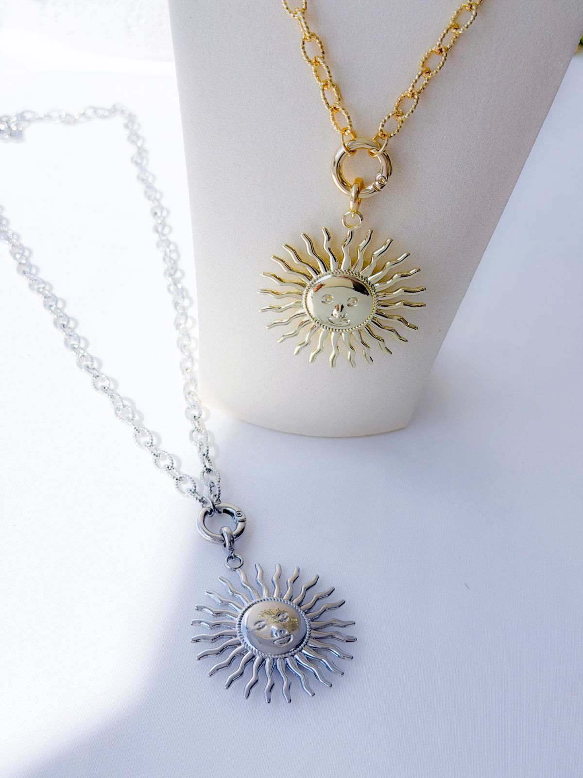 Collar Donisha