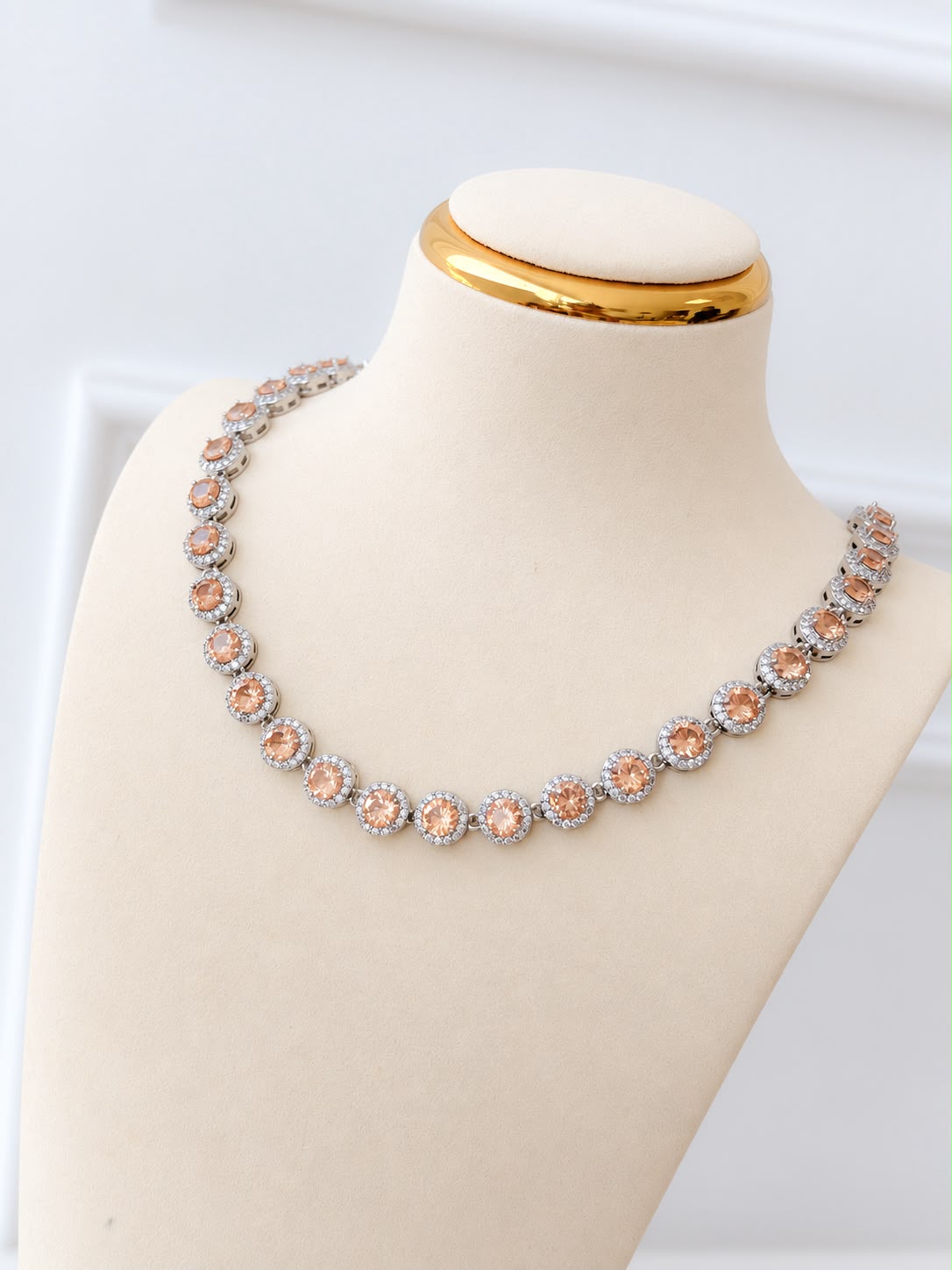 Collar Jaylen